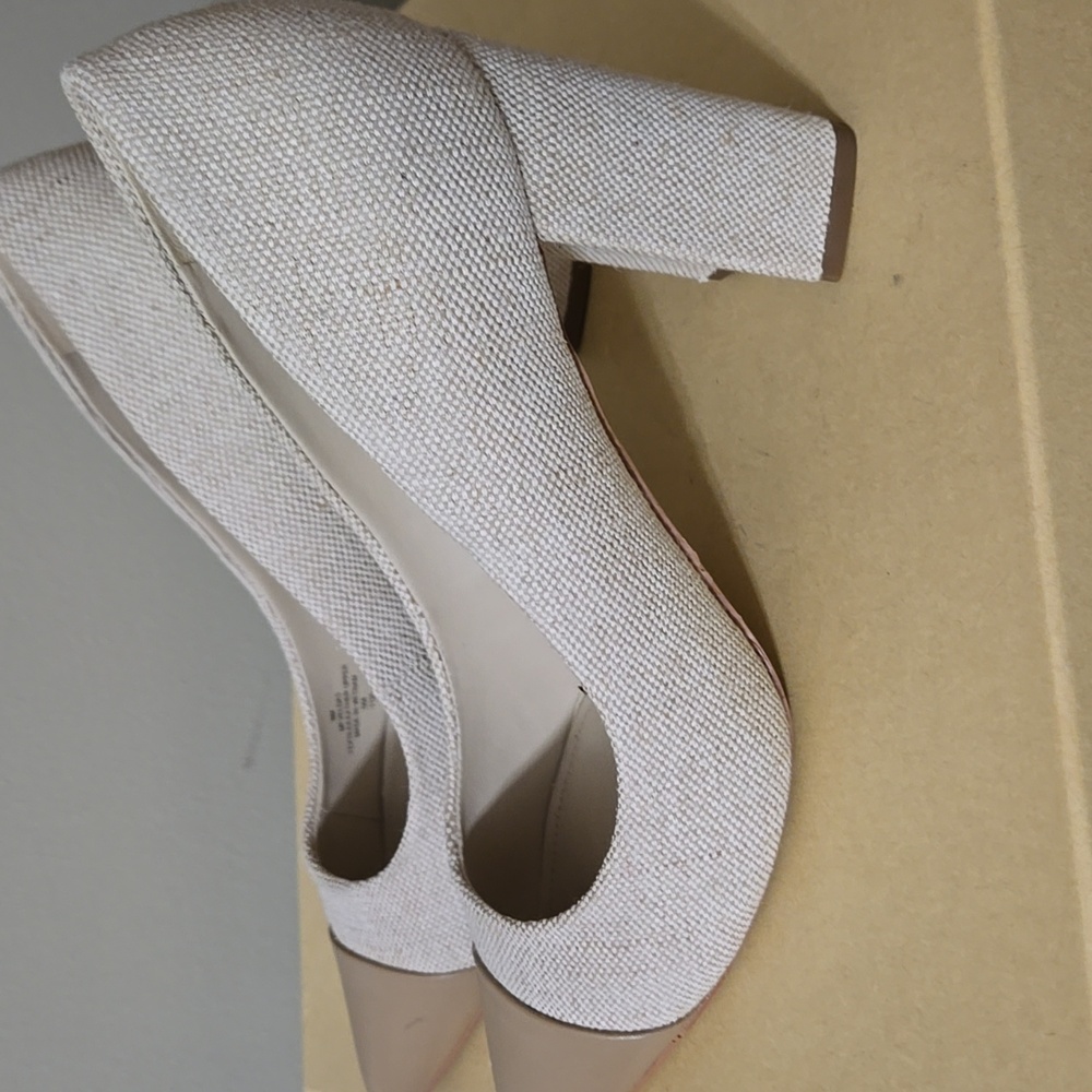 Marc Fisher Cream And Tan Block Heels Size 8m - image 5